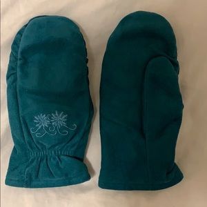 Teal Mittens